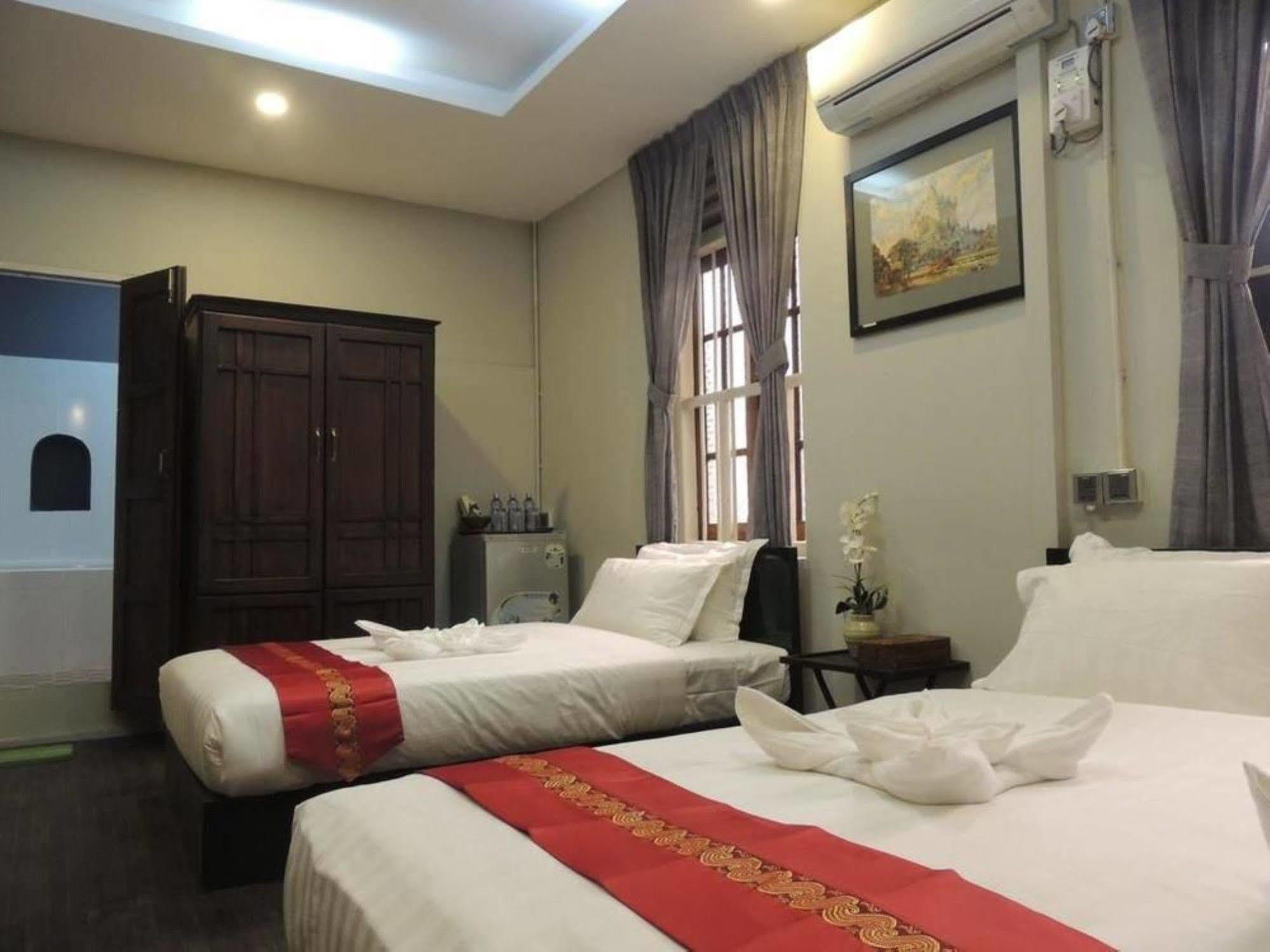 Hotel @ Yangon Heritage Exteriör bild