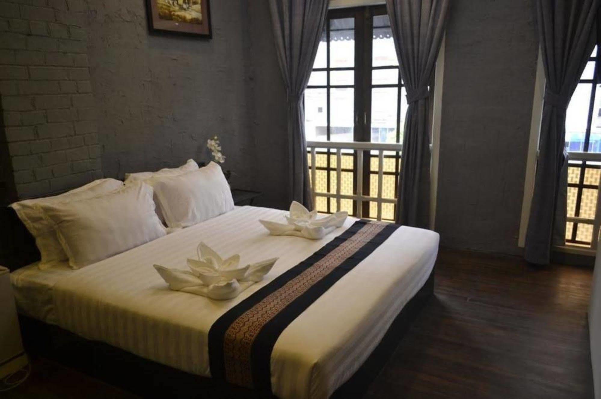 Hotel @ Yangon Heritage Exteriör bild