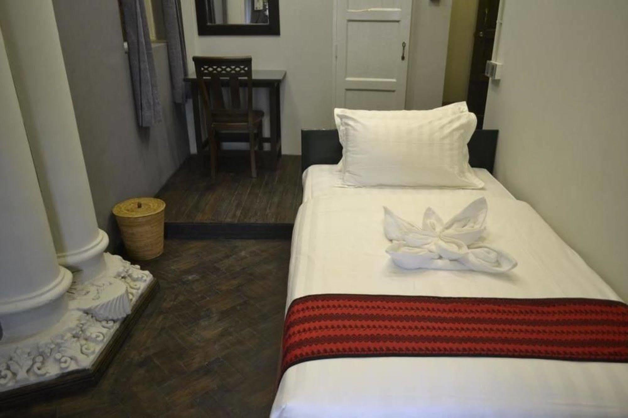 Hotel @ Yangon Heritage Exteriör bild