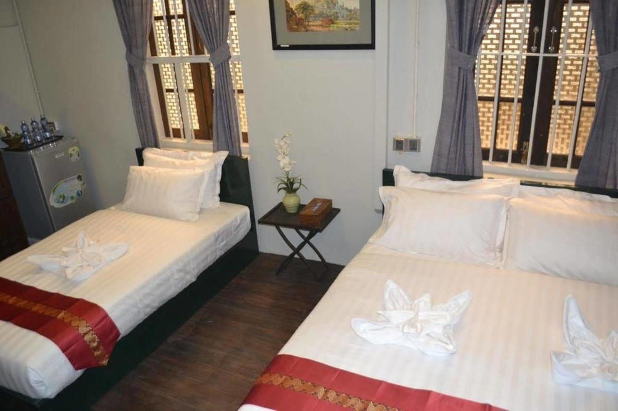Hotel @ Yangon Heritage Exteriör bild